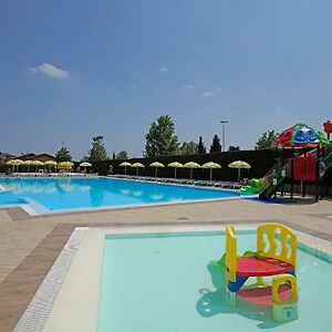 Residence Villaggio Tiglio